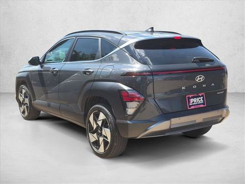 Used 2024 Hyundai Kona Limited AWD/4WD image 7