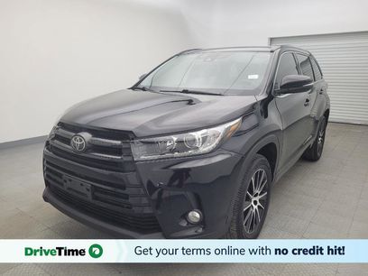 Used 2018 Toyota Highlander SE