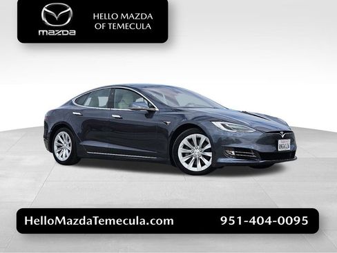 Used 2020 Tesla Model S Long Range AWD/4WD image 1