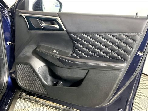 Used 2022 Mitsubishi Outlander SEL image 19