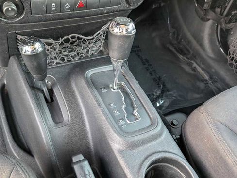 Used 2014 Jeep Wrangler Unlimited Sport w/ Quick Order Package 24S image 17