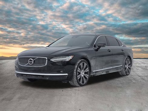 Used 2024 Volvo S90 B6 Ultimate w/ Protection Package Premier image 4