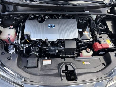 Used 2019 Toyota Prius Limited FWD image 28