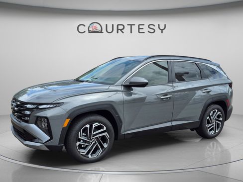 New 2026 Hyundai Tucson SEL Plus FWD image 1