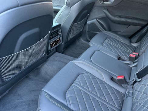 New 2026 Audi SQ8 Prestige image 11