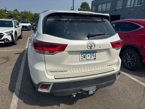 Used 2018 Toyota Highlander Limited AWD/4WD image 13