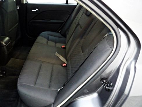 Used 2012 Ford Fusion SE FWD image 10