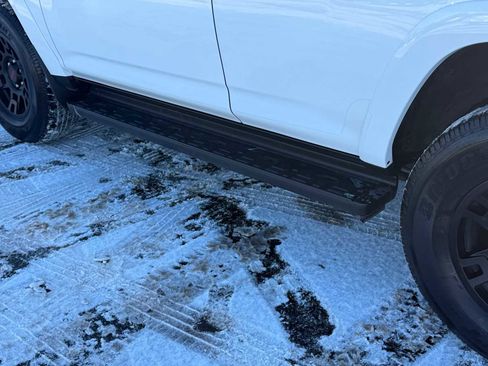 Certified 2024 Toyota 4Runner TRD Off-Road Premium image 11