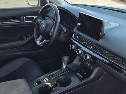 Used 2024 Honda Civic Touring image 10