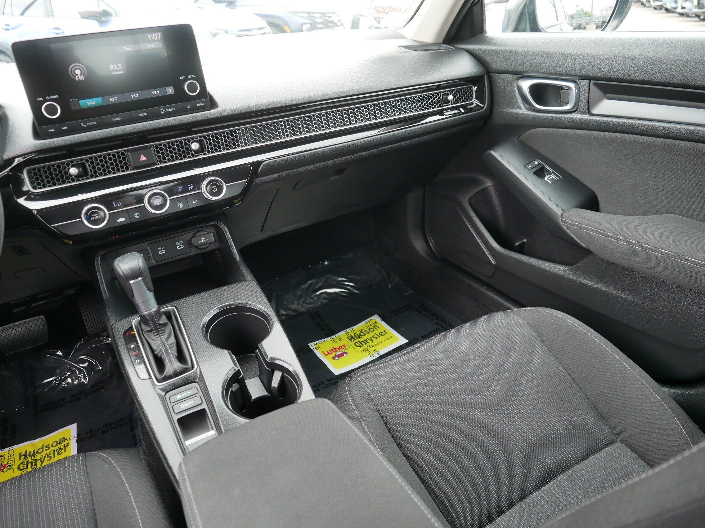 Used 2025 Honda Civic LX image 11