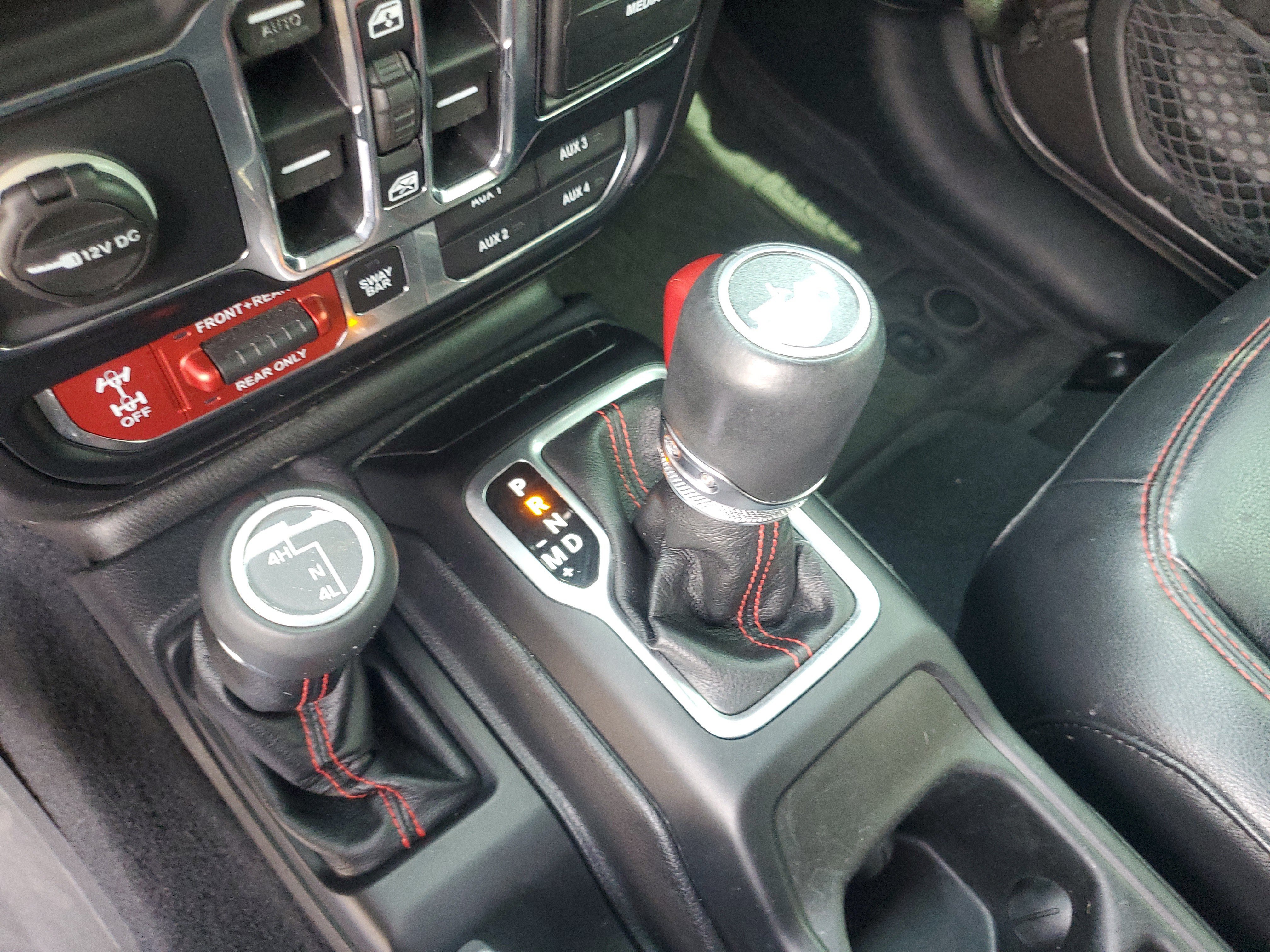 Used 2018 Jeep Wrangler Unlimited Rubicon AWD/4WD image 22