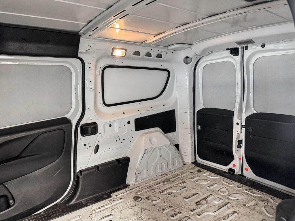 Used 2019 RAM ProMaster City Tradesman SLT FWD image 10