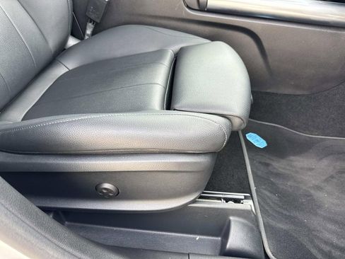 Used 2021 Mercedes-Benz GLA 250 image 11