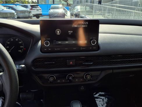 Used 2024 Honda HR-V LX image 18
