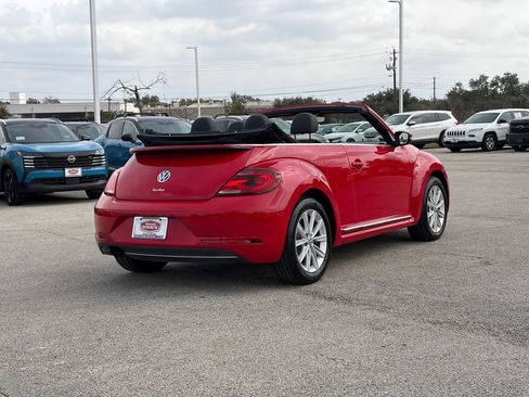 Used 2018 Volkswagen Beetle 2.0T S image 5