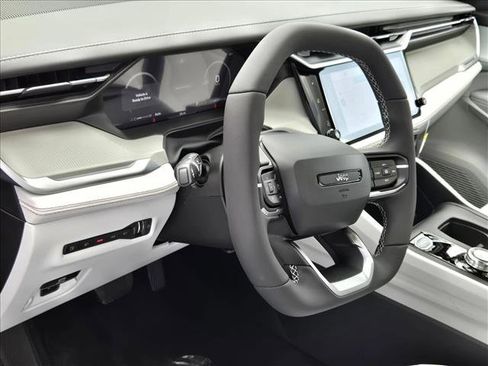 New 2026 Jeep Cherokee Limited AWD/4WD image 3