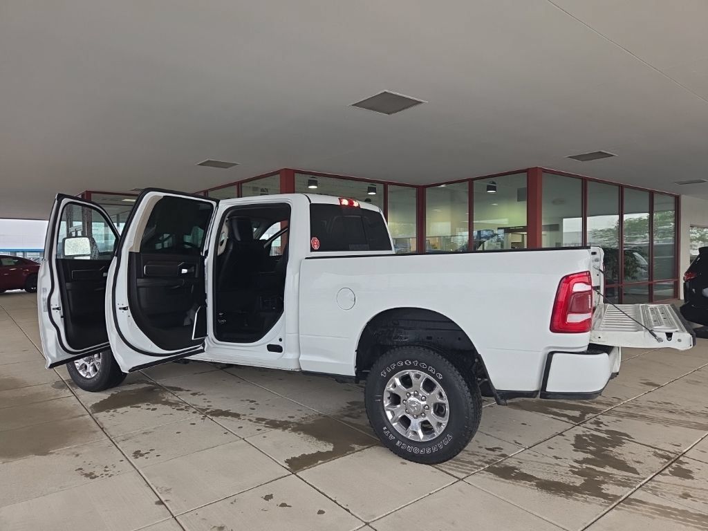 Used 2024 RAM 2500 Laramie w/ Safety Group AWD/4WD image 13