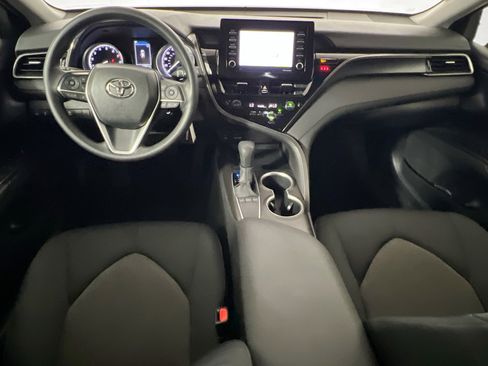 Used 2022 Toyota Camry LE FWD image 29