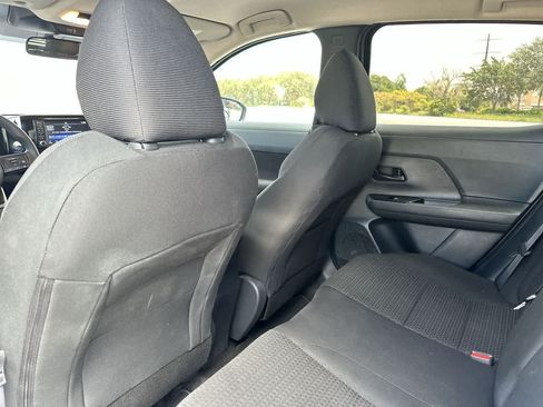 Used 2025 Nissan Kicks S FWD image 17