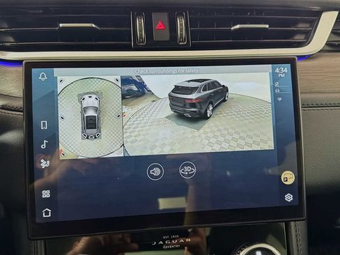 Used 2021 Jaguar F-PACE AWD/4WD image 17