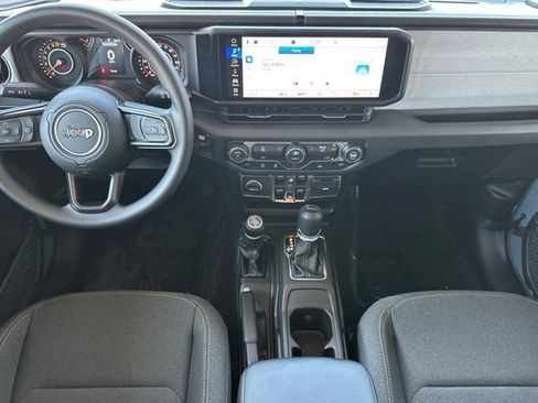 New 2026 Jeep Gladiator Sport AWD/4WD image 12