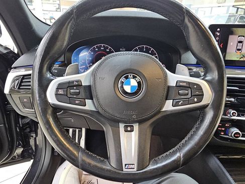 Used 2019 BMW 530i w/ M Sport Package RWD image 31