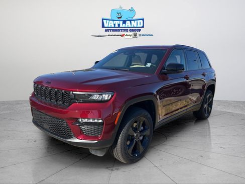 New 2025 Jeep Grand Cherokee Limited w/ Black Appearance Package image 1