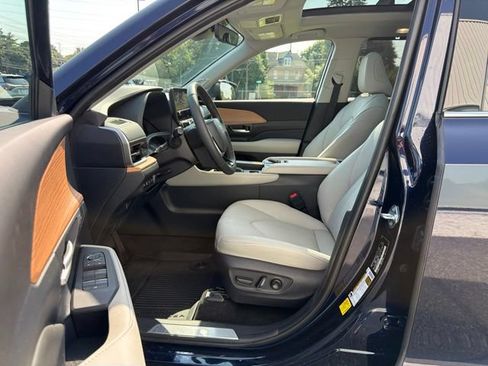 Used 2026 Toyota Grand Highlander AWD Hybrid image 13