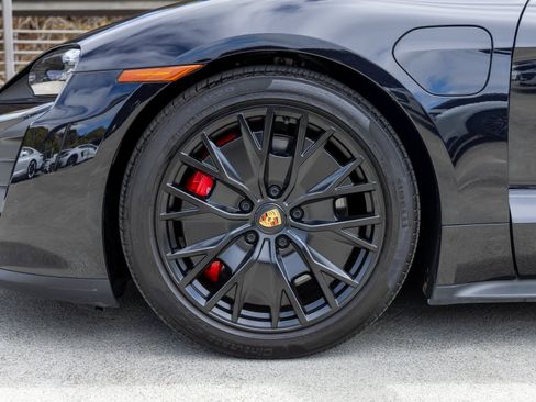 Used 2023 Porsche Taycan GTS w/ Premium Package (P6U) image 13