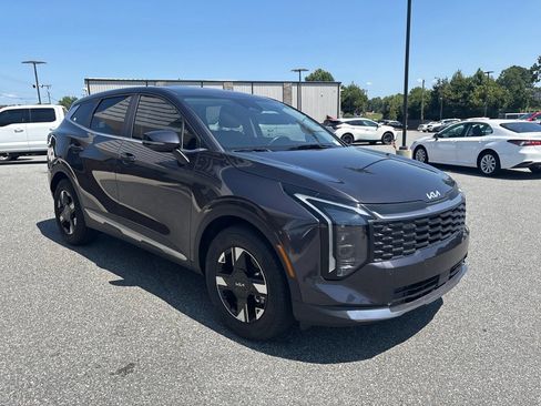 Used 2026 Kia Sportage LX w/ LX Convenience Package FWD image 11