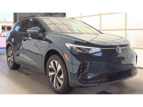 Used 2023 Volkswagen ID.4 Pro AWD/4WD image 2