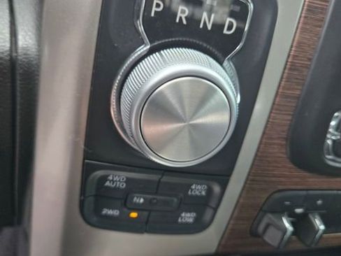 Used 2017 RAM 1500 Laramie w/ Convenience Group image 16