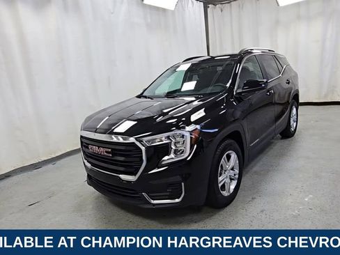 Certified 2023 GMC Terrain SLE w/ Driver Convenience Package FWD image 5