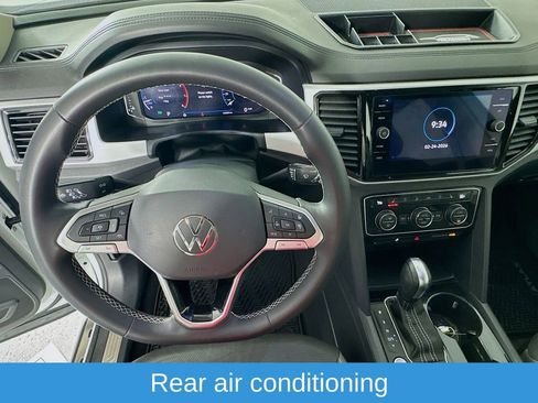 Used 2021 Volkswagen Atlas SEL Premium image 12