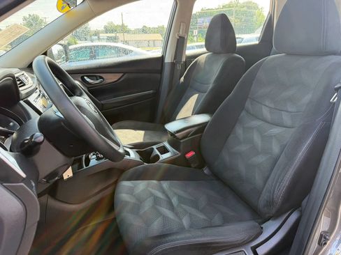 Used 2014 Nissan Rogue S FWD image 10