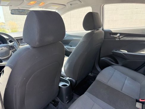 Used 2019 Hyundai Accent SE FWD image 19
