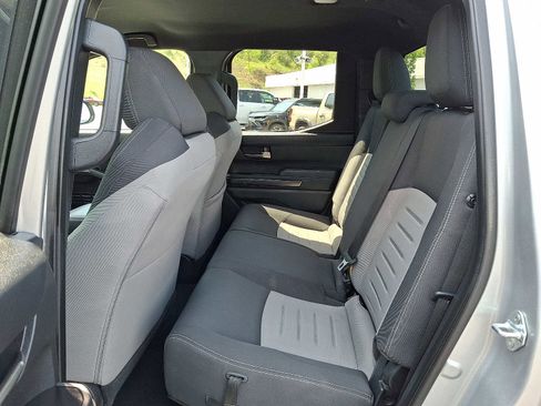 Used 2024 Toyota Tacoma TRD Off-Road AWD/4WD image 10