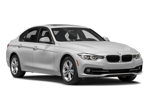 Used 2018 BMW 330i xDrive Sedan w/ Convenience Package AWD/4WD image 9