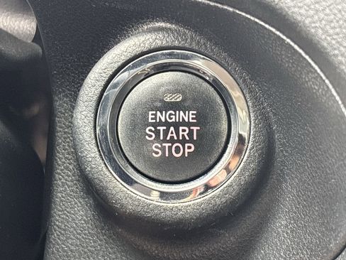 Used 2023 Subaru Crosstrek 2.5i Sport image 30