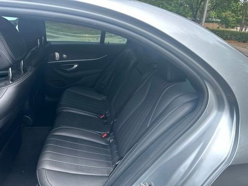 Used 2022 Mercedes-Benz E 350 Sedan w/ AMG Line Exterior image 9