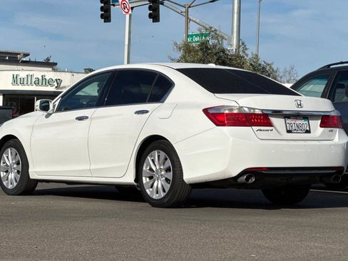 Used 2015 Honda Accord EX-L image 8