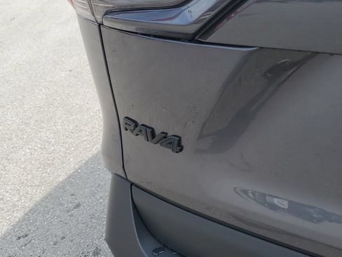 Certified 2023 Toyota RAV4 LE FWD image 7