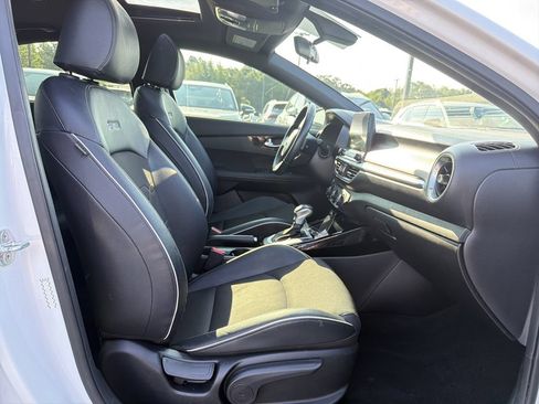 Used 2021 Kia Forte GT-Line w/ GT-Line Premium Package FWD image 17
