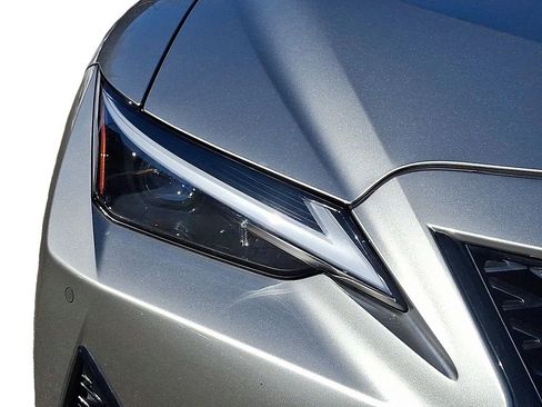 Used 2022 Lexus IS 350 F Sport w/ Memory Package image 10