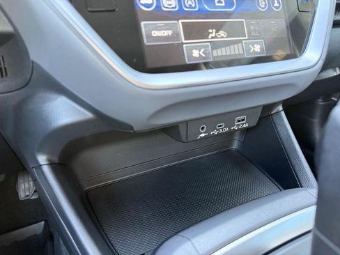 Certified 2025 Subaru Crosstrek 2.0i Premium image 19