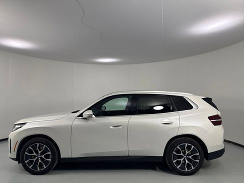 Certified 2025 BMW X3 xDrive30i w/ Premium Package AWD/4WD image 5