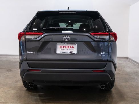 Certified 2025 Toyota RAV4 LE AWD/4WD image 8