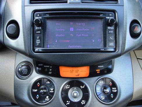 Used 2012 Toyota RAV4 Limited image 22