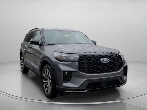 New 2026 Ford Explorer ST-Line w/ Premium Package RWD image 4