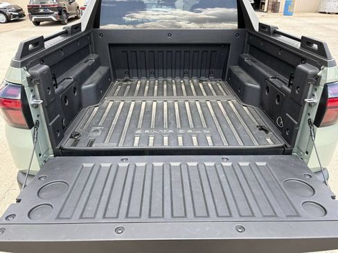 Used 2025 Hyundai Santa Cruz SEL FWD image 27